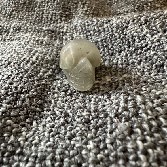 Crystal Skull - Picture 3 of 4